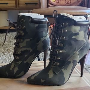 Women's Army Green Lace Up Stiletto Booties